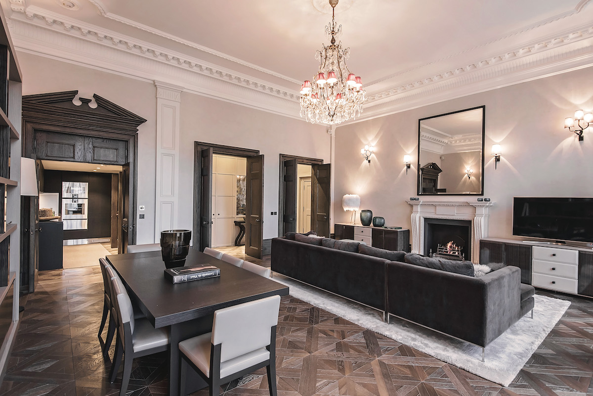 Cadogan Square Flat